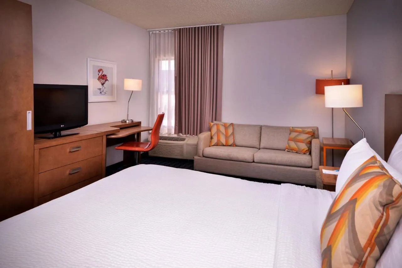 Fairfield Inn Las Vegas Convention Center 3*,